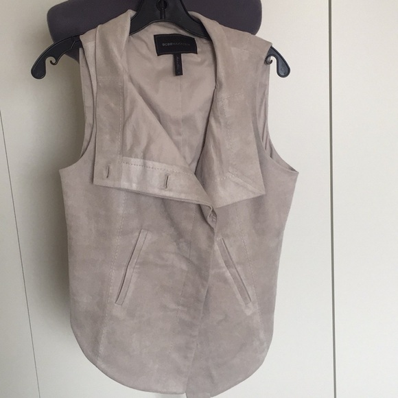 BCBGMaxAzria Tops - BCBG light tan suede vest gorgeous!!
